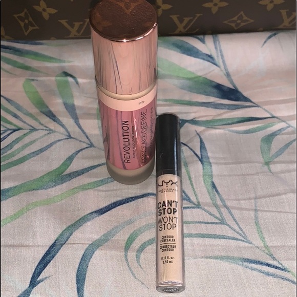 Makeup Revolution Foundation/ Nyx Concealer - Picture 1 of 4